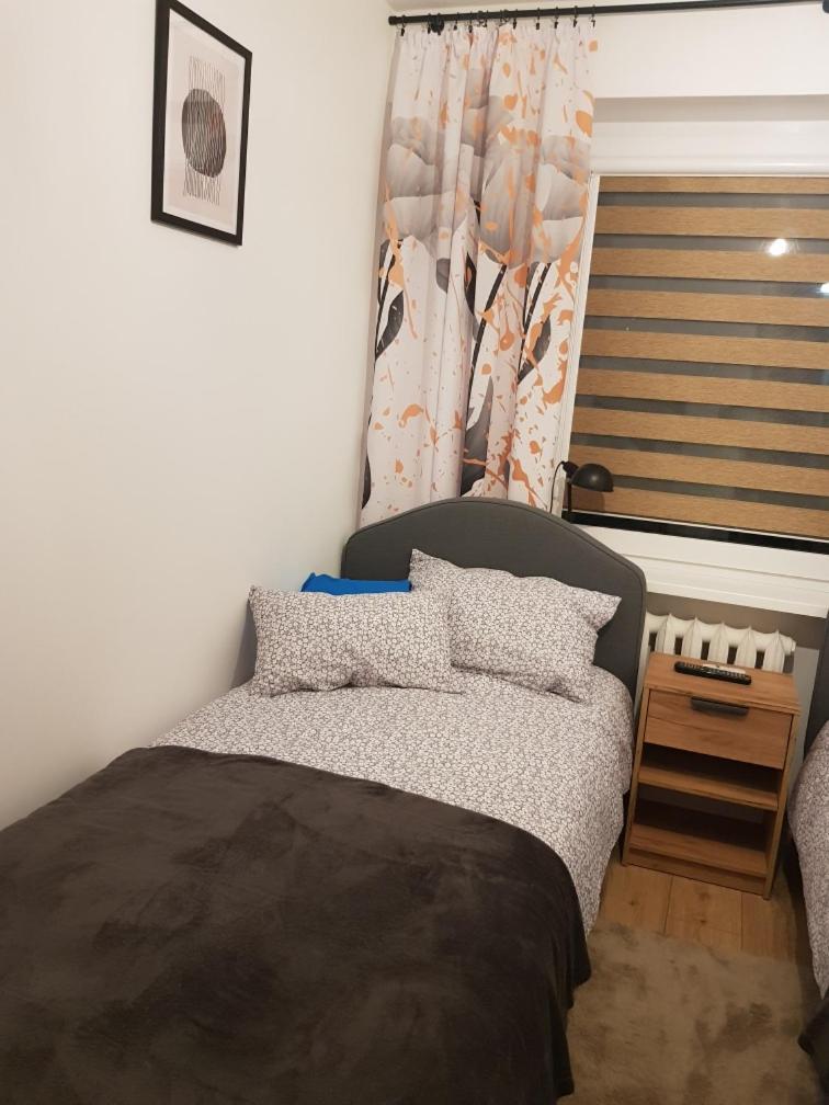 Apartament Chrobry คัทเซิร์น ภายนอก รูปภาพ
