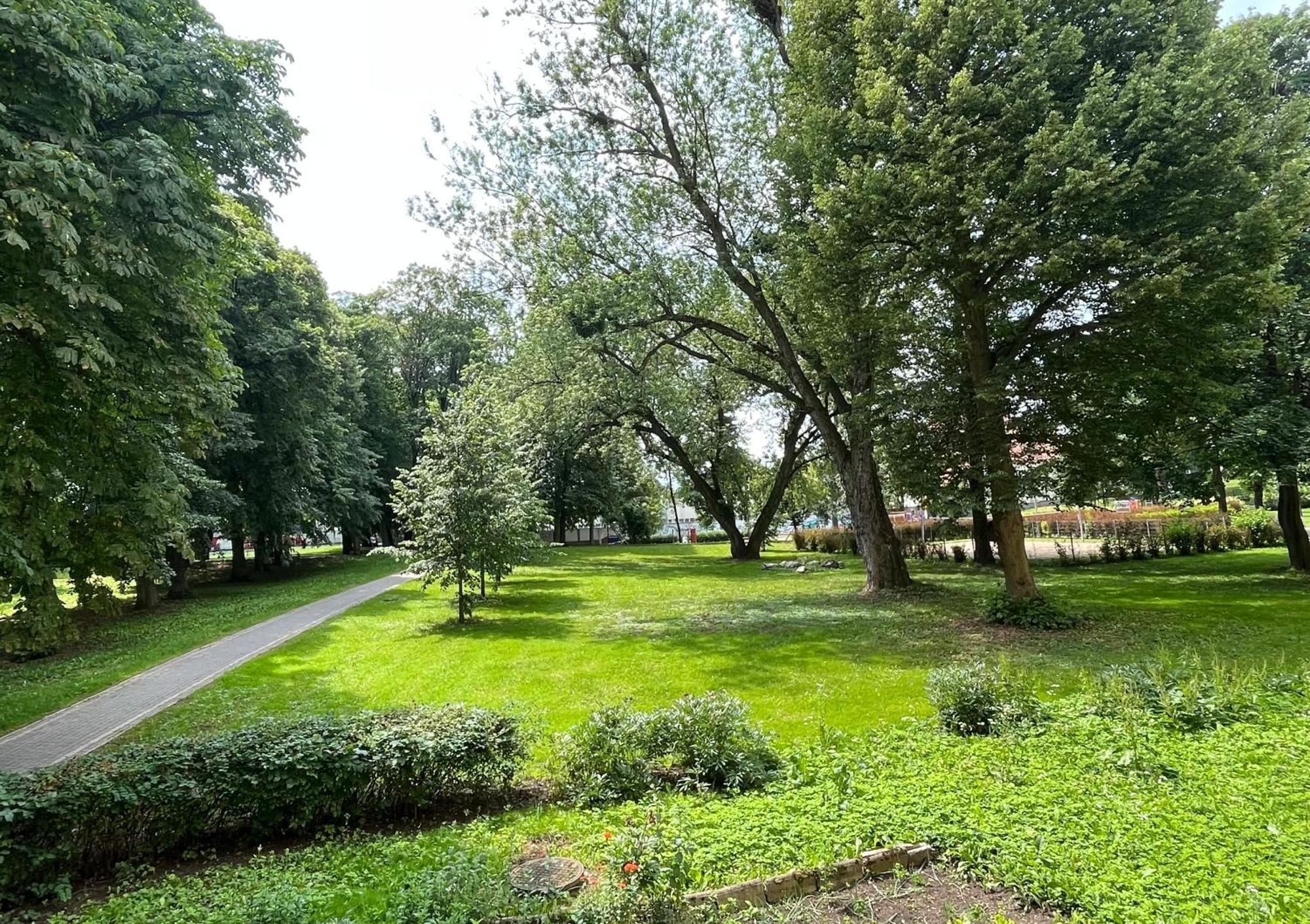 Apartament Chrobry คัทเซิร์น ภายนอก รูปภาพ